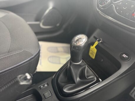Renault Captur 1.5 dCi ENERGY Dynamique S Nav Euro 6 (s/s) 5dr 26