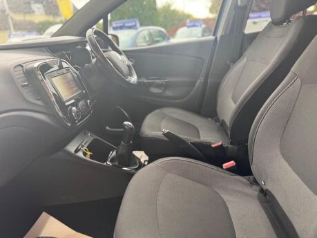 Renault Captur 1.5 dCi ENERGY Dynamique S Nav Euro 6 (s/s) 5dr 33