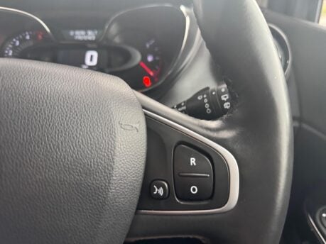 Renault Captur 1.5 dCi ENERGY Dynamique S Nav Euro 6 (s/s) 5dr 23