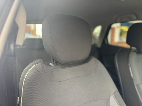 Renault Captur 1.5 dCi ENERGY Dynamique S Nav Euro 6 (s/s) 5dr 27