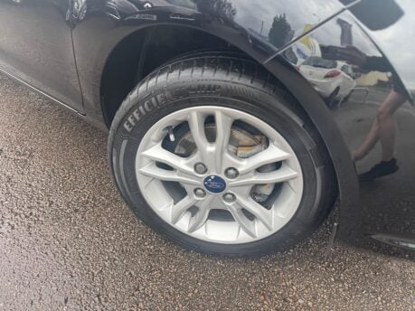 Ford Fiesta 1.25 Zetec Euro 6 5dr 14