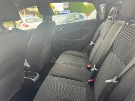 Ford Fiesta 1.25 Zetec Euro 6 5dr 30