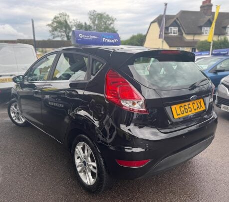 Ford Fiesta 1.25 Zetec Euro 6 5dr 5