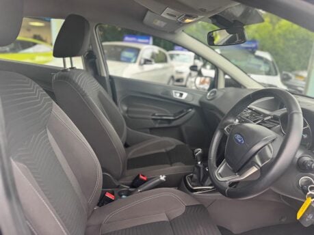 Ford Fiesta 1.25 Zetec Euro 6 5dr 27