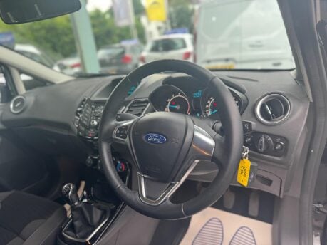 Ford Fiesta 1.25 Zetec Euro 6 5dr 28