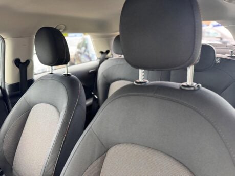 Mini Hatch 1.5 Cooper Euro 6 (s/s) 3dr 30