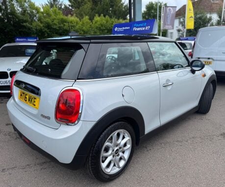 Mini Hatch 1.5 Cooper Euro 6 (s/s) 3dr 7