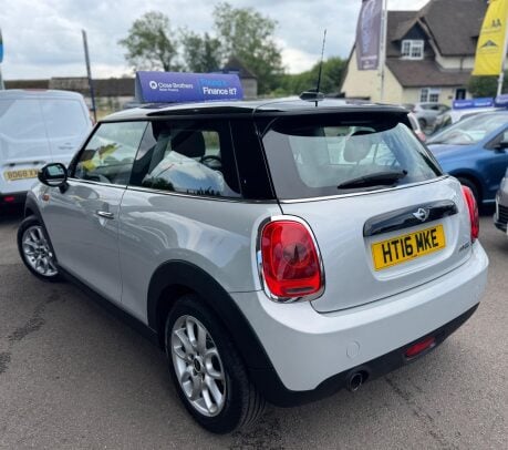 Mini Hatch 1.5 Cooper Euro 6 (s/s) 3dr 5