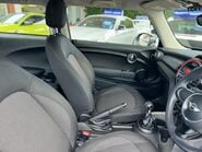 Mini Hatch 1.5 Cooper Euro 6 (s/s) 3dr 26