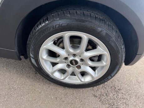 Mini Hatch 1.5 Cooper Euro 6 (s/s) 3dr 16