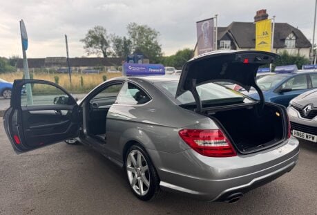 Mercedes-Benz C Class 1.8 C250 BlueEfficiency AMG Sport G-Tronic+ Euro 5 (s/s) 2dr 36