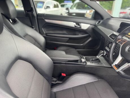 Mercedes-Benz C Class 1.8 C250 BlueEfficiency AMG Sport G-Tronic+ Euro 5 (s/s) 2dr 28