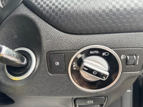Mercedes-Benz A Class 1.5 A180d Sport (Executive) 7G-DCT Euro 6 (s/s) 5dr 20