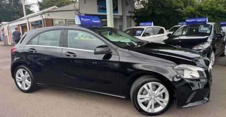 Mercedes-Benz A Class 1.5 A180d Sport (Executive) 7G-DCT Euro 6 (s/s) 5dr 8