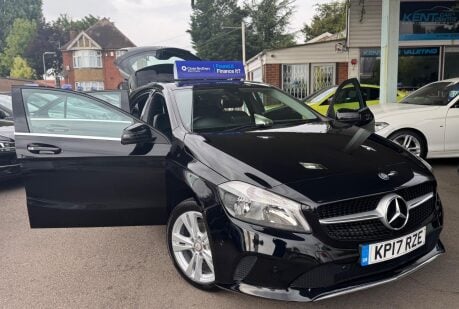 Mercedes-Benz A Class 1.5 A180d Sport (Executive) 7G-DCT Euro 6 (s/s) 5dr 35