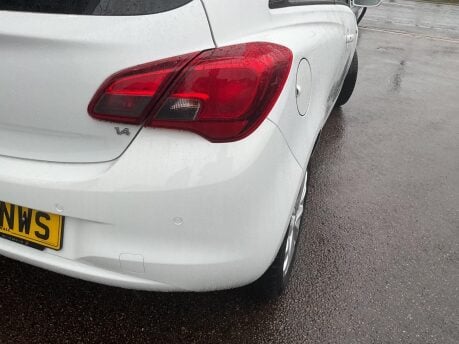 Vauxhall Corsa 1.4i ecoFLEX SE Euro 6 3dr 29
