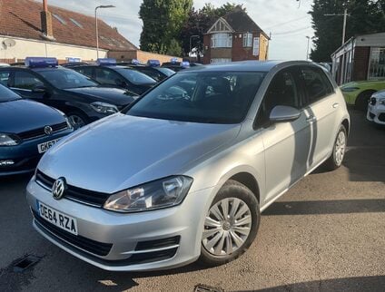 Volkswagen Golf 1.6 TDI BlueMotion Tech S Euro 5 (s/s) 5dr
