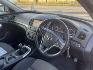 Vauxhall Insignia 2.0 CDTi ecoFLEX SRi Nav Sports Tourer Euro 6 (s/s) 5dr 8