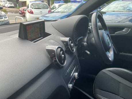 Audi A1 1.4 TFSI S line Sportback Euro 6 (s/s) 5dr 18
