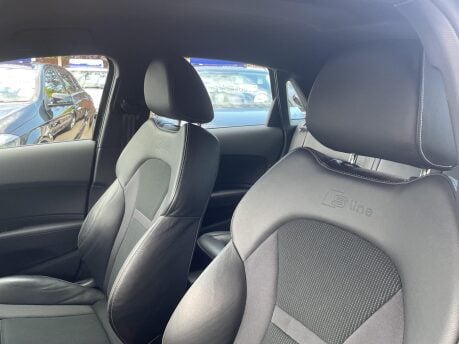 Audi A1 1.4 TFSI S line Sportback Euro 6 (s/s) 5dr 35
