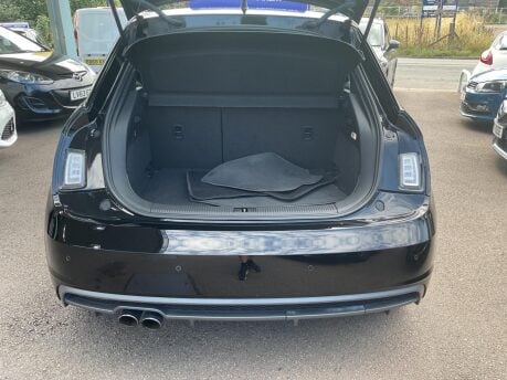 Audi A1 1.4 TFSI S line Sportback Euro 6 (s/s) 5dr 33