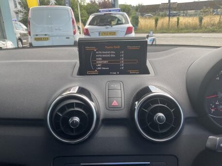 Audi A1 1.4 TFSI S line Sportback Euro 6 (s/s) 5dr 39