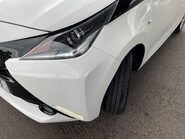 Toyota Aygo 1.0 VVT-i x-pression x-wave Euro 5 5dr Euro 5 33