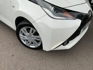 Toyota Aygo 1.0 VVT-i x-pression x-wave Euro 5 5dr Euro 5 34