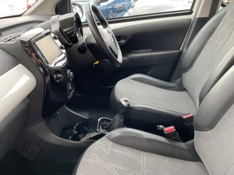 Toyota Aygo 1.0 VVT-i x-pression x-wave Euro 5 5dr Euro 5 32