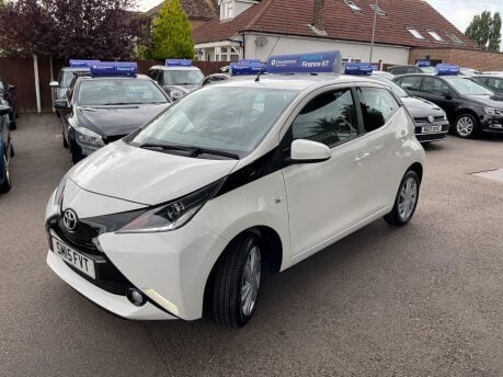 Toyota Aygo 1.0 VVT-i x-pression x-wave Euro 5 5dr Euro 5 4