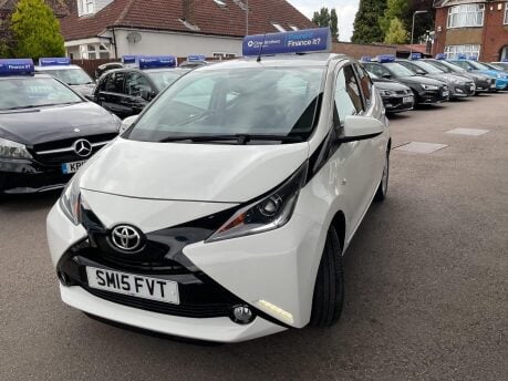 Toyota Aygo 1.0 VVT-i x-pression x-wave Euro 5 5dr Euro 5 9