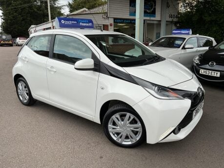 Toyota Aygo 1.0 VVT-i x-pression x-wave Euro 5 5dr Euro 5 7