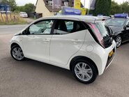 Toyota Aygo 1.0 VVT-i x-pression x-wave Euro 5 5dr Euro 5 10