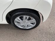 Toyota Aygo 1.0 VVT-i x-pression x-wave Euro 5 5dr Euro 5 23