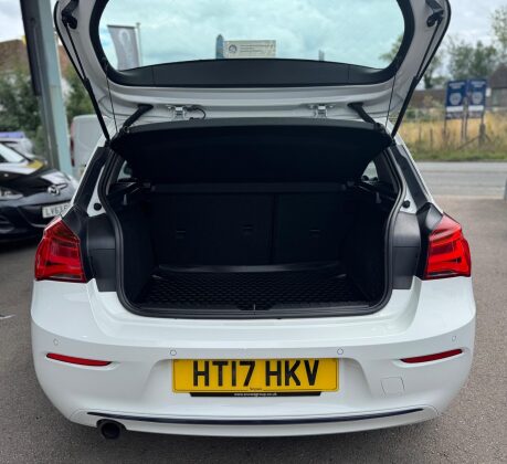 BMW 1 Series 1.5 118i Sport Auto Euro 6 (s/s) 5dr 35
