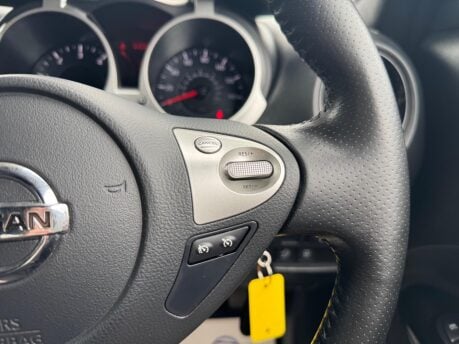Nissan Juke 1.5 dCi 8v Acenta Premium Euro 5 (s/s) 5dr 22