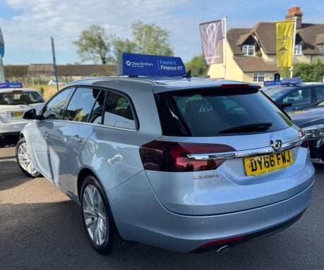 Vauxhall Insignia 2.0 CDTi ecoFLEX SRi Nav Sports Tourer Euro 6 (s/s) 5dr 11