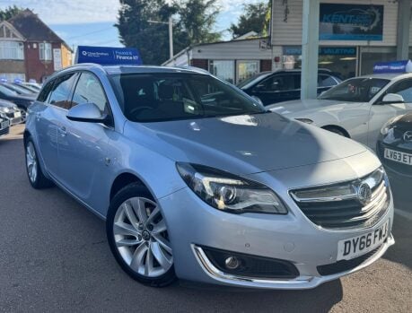 Vauxhall Insignia 2.0 CDTi ecoFLEX SRi Nav Sports Tourer Euro 6 (s/s) 5dr 9