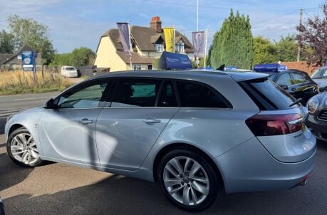 Vauxhall Insignia 2.0 CDTi ecoFLEX SRi Nav Sports Tourer Euro 6 (s/s) 5dr 6