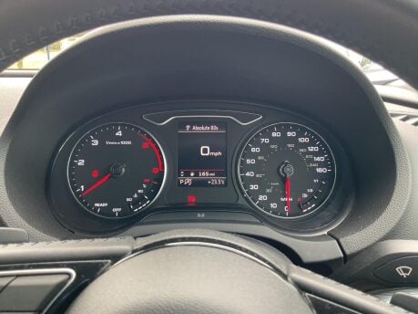 Audi A3 1.6 TDI Sport Sportback S Tronic Euro 6 (s/s) 5dr 9