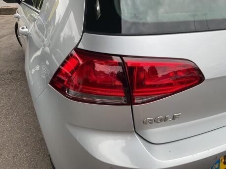 Volkswagen Golf 1.6 TDI BlueMotion Tech S Euro 5 (s/s) 5dr 12