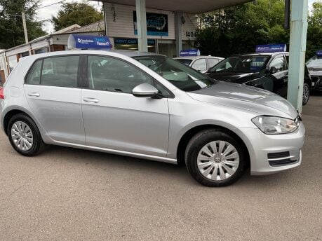 Volkswagen Golf 1.6 TDI BlueMotion Tech S Euro 5 (s/s) 5dr 8