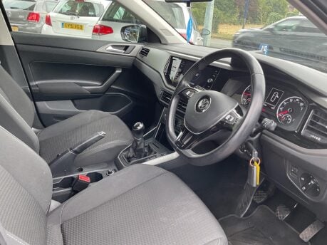 Volkswagen Polo 1.0 SE Euro 6 (s/s) 5dr 11