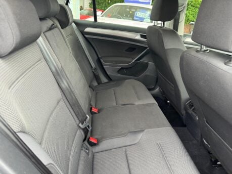 Volkswagen Golf 1.6 TDI BlueMotion Tech Match Edition Euro 6 (s/s) 5dr 30