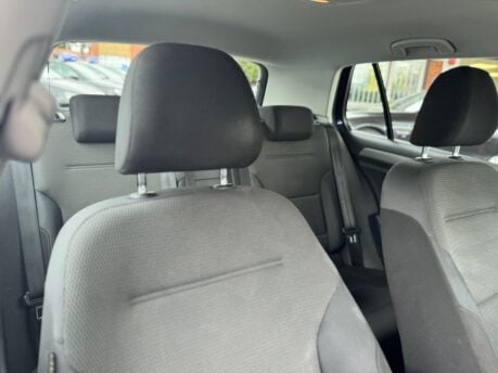Volkswagen Golf 1.6 TDI BlueMotion Tech Match Edition Euro 6 (s/s) 5dr 27