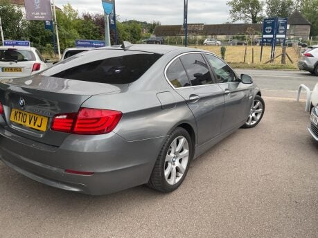 BMW 5 Series 3.0 530d SE Steptronic Euro 5 4dr 5