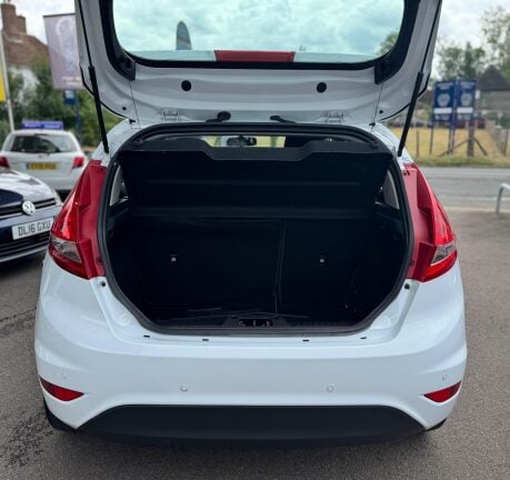 Ford Fiesta 1.25 Zetec Euro 5 5dr 33