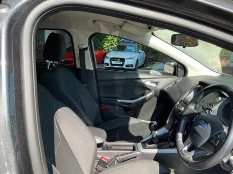 Ford Focus 1.5 TDCi Zetec Edition Euro 6 (s/s) 5dr 26