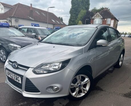 Ford Focus 1.6 Zetec Euro 5 5dr 1