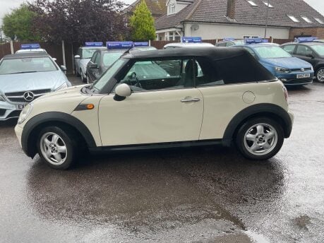 Mini Convertible 1.6 Cooper Euro 5 2dr 2